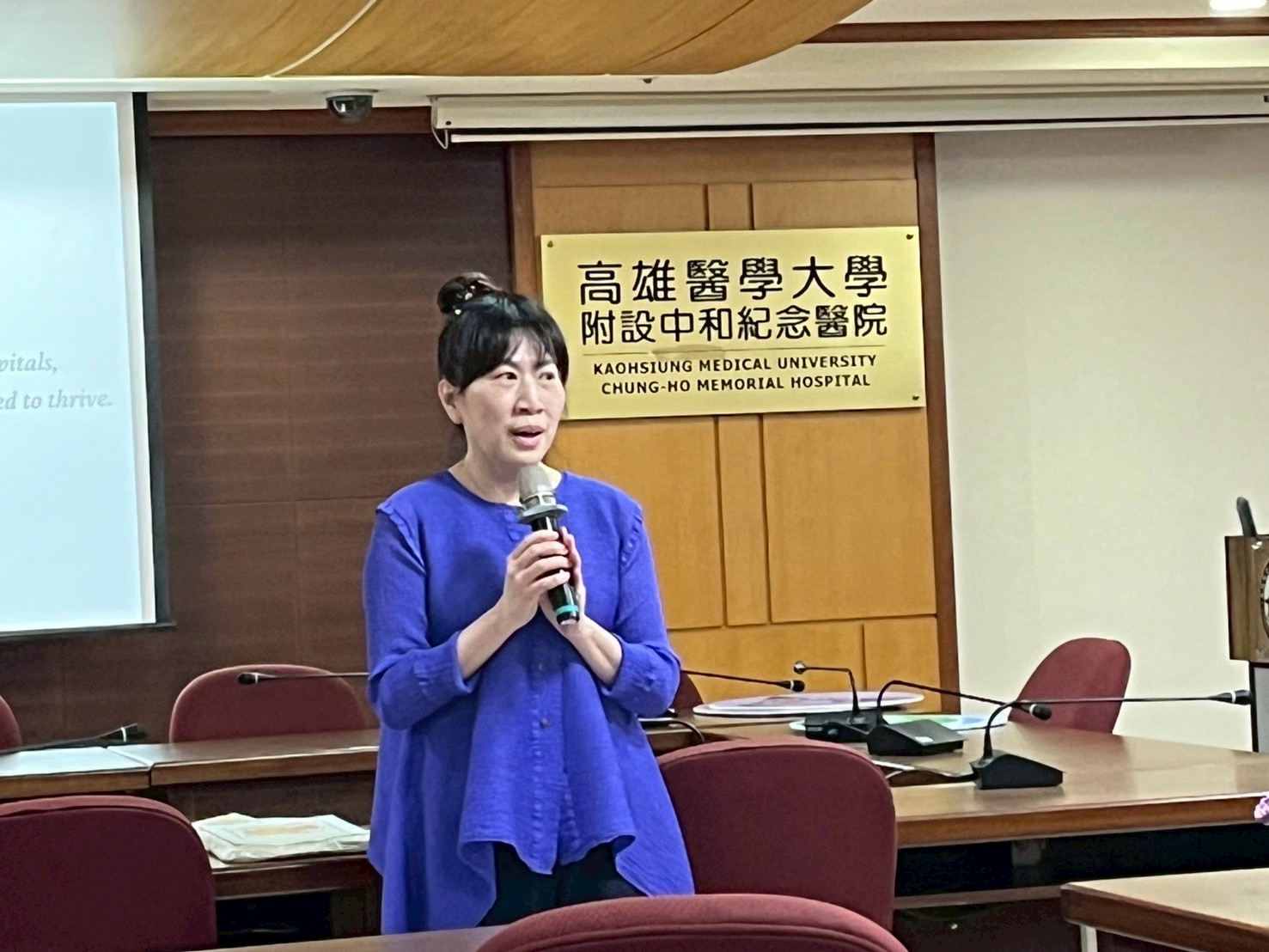 護理科系校友會陳麗琴會長致詞